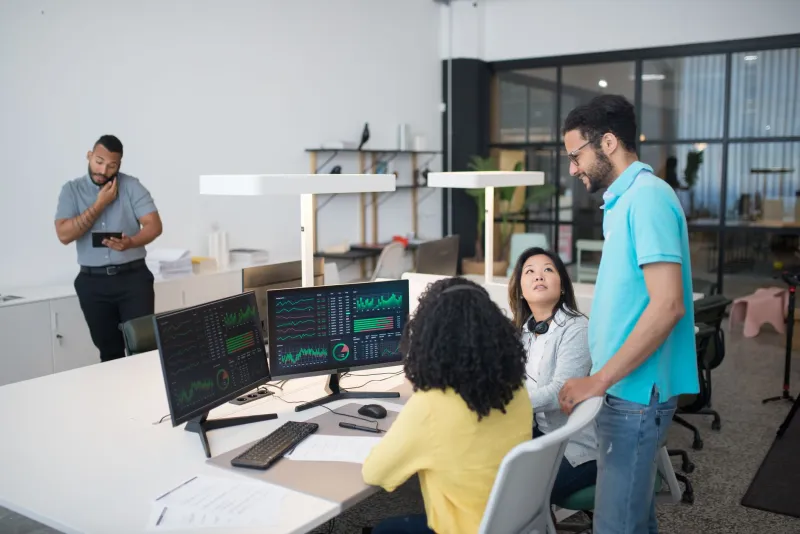 Always On, Rarely Aligned: The Hidden Cost of Real-Time Collaboration Tools
